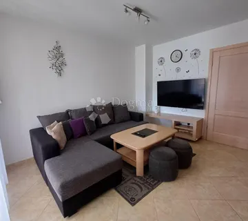 POREČ (okolica) - Namješten stan sa 2SS+DB - cover