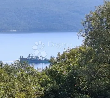 BRSEČ NA DLANU - cover