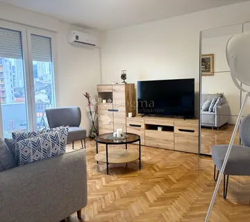 Elegantni gradski stan s pogledom na Kvarner - cover