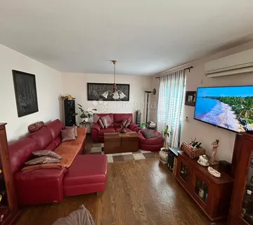 IČIĆI, stan, 98m2, BALKON S POGLEDOM - cover