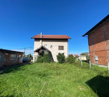 Obiteljska kuća + građevinsko zemljište | Ježdovec — potencijal za 3 stana i investiciju | 1.681 m² - cover