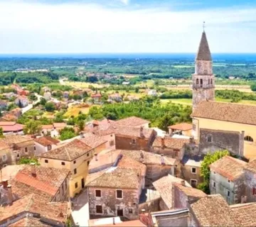 VIŠNJAN – idealna parcela s pogledom na more  - cover