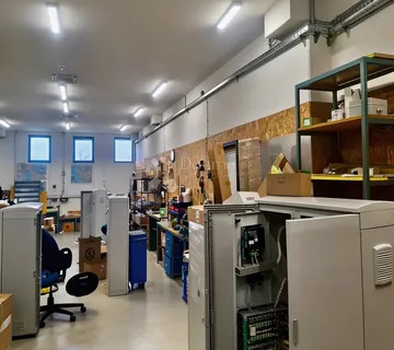 POSLOVNI PROSTOR SPLIT  VRHUNSKA PRILIKA - cover