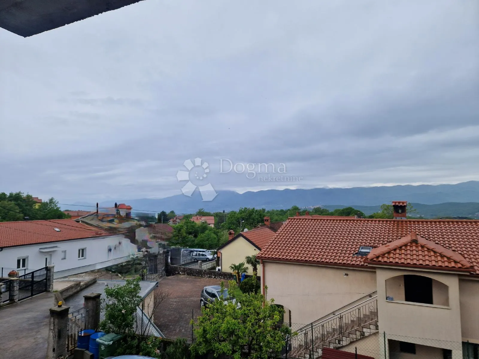 Kuća 480 m2, Viškovo, poslovne namjene - cover