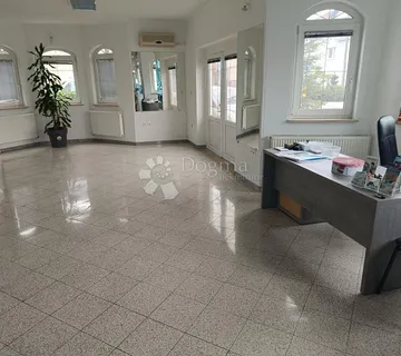 Poslovni prostor širih mogućnosti namjene - cover