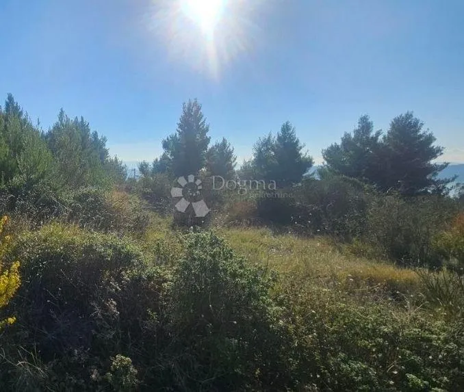 Građevinsko zemljište U kaštel Sućurcu! - cover