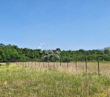 Stupnik  - Industrijsko zemljište na izvrsnoj lokaciji – 4.945 m² uz prometnicu prema Karlovcu - cover