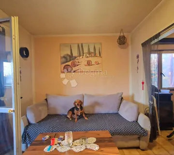 Kuća sa dva stana u okolici Lupoglava - cover