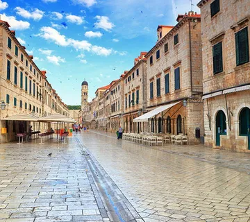 Šarmantan stan u samom srcu Starog Grada - cover