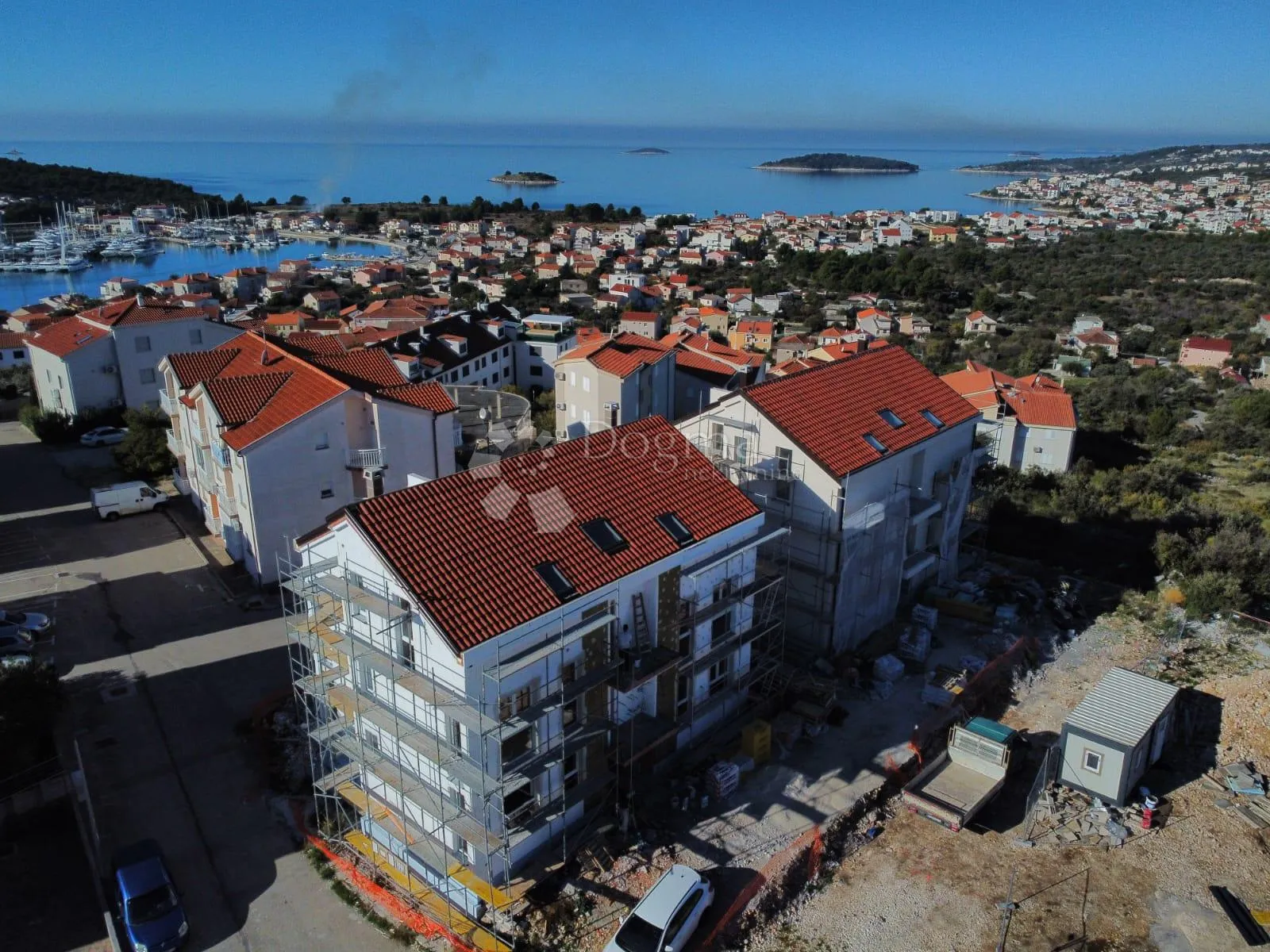 ROGOZNICA- STAN U PRIZEMLJU S LIJEPIM POGLEDOM S2 - cover