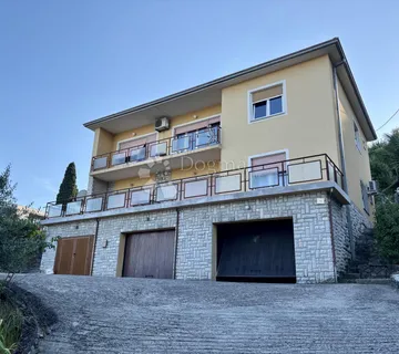 Opatija, TOP lokacija, 100m2, BALKON, garaža - cover
