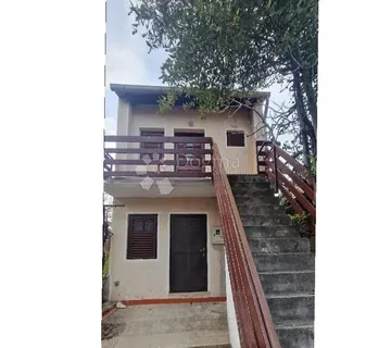 PRILIKA! Kuća-dva manja apartmana-okolica Baške - cover