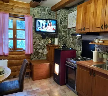  Ekskluzivno Gorsko Imanje s Wellnessom - cover