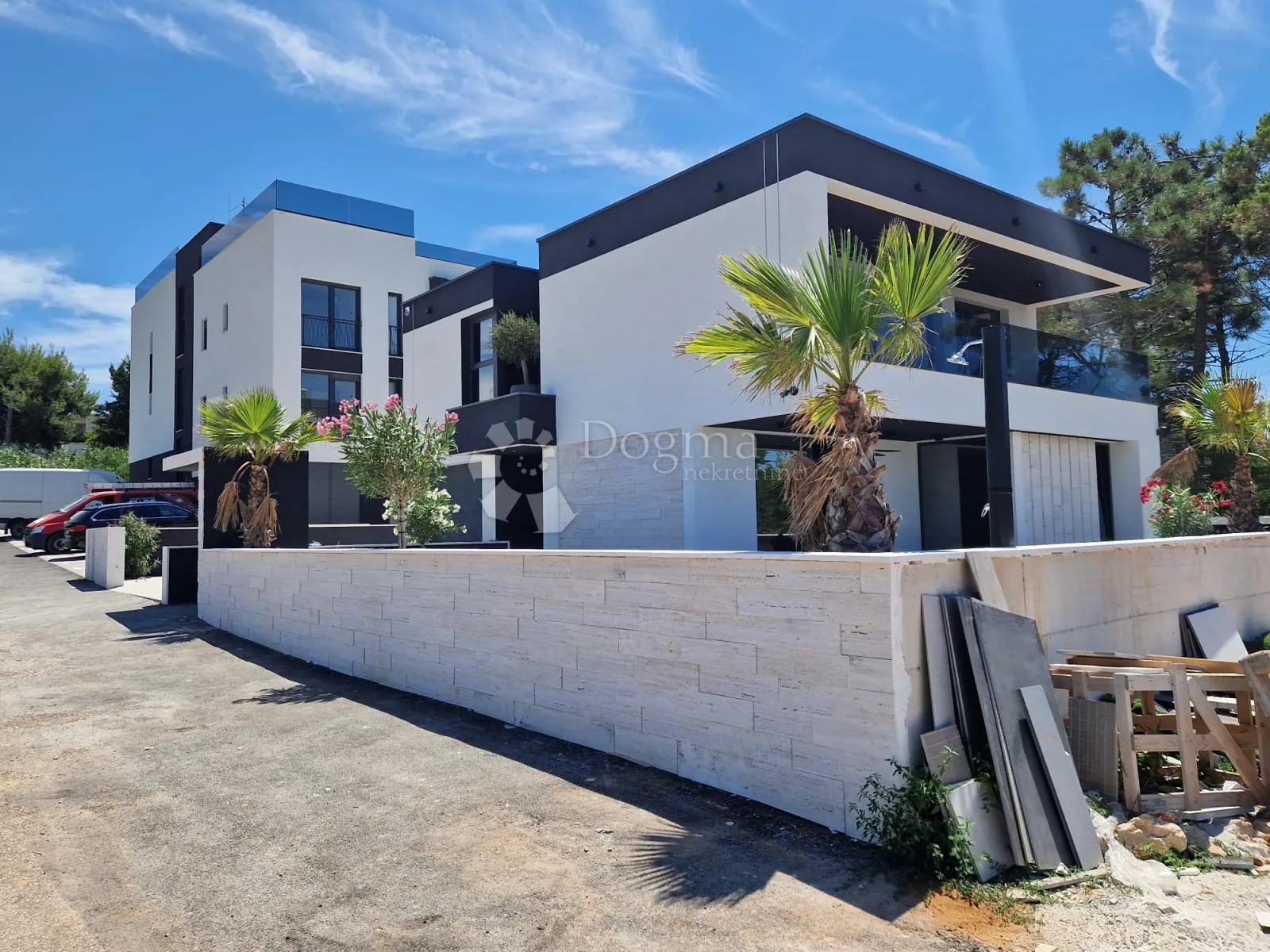 Apartman 50 m od plaže - cover