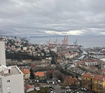 Stan s pogledom na more - cover