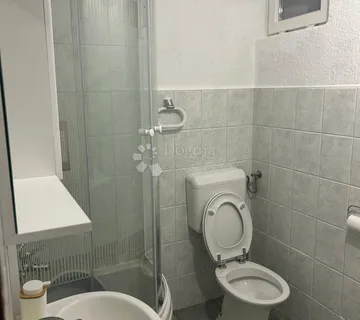 TROSOBNI STAN ZA 1. NAJAM NA KOZJAKU S PARKINGOM - cover