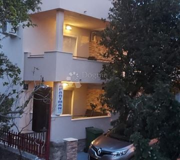 KARLOBAG RIBARICA KUĆA SA 6 APP U BLIZINI MORA  - cover