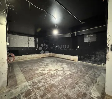 Poslovni prostor u centru Malinske - cover