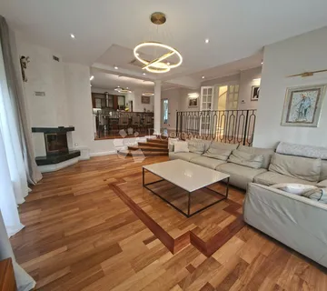 Profinjena elegancija u srcu Remeta - cover