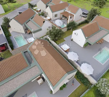 LUKSUZNA VILA S BAZENOM OD 116.33 m2 - VRSI  - cover