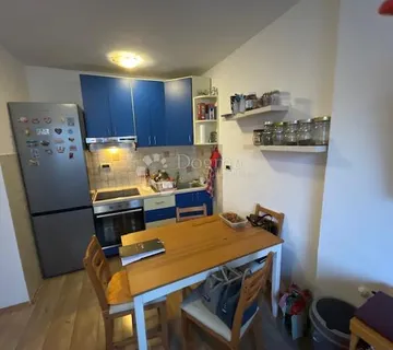 Turnić-37.24m2,1s+db ,balkon pogled na more! - cover