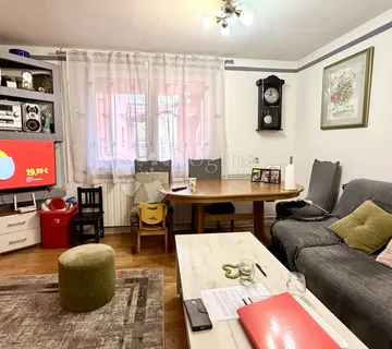 Novija legalna kuća (190m2) s garažom - cover