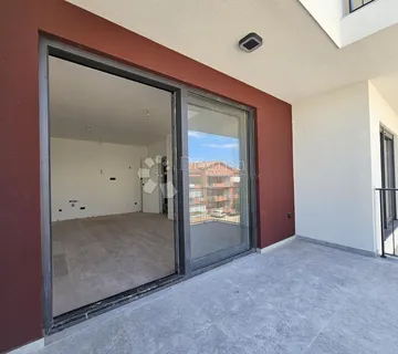  Umag,1s+DB, lift, 1 parking - cover