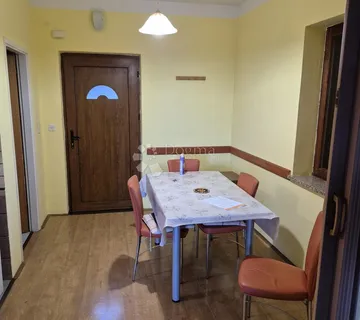 Garsonijera Lovran - cover