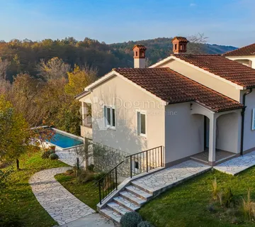 ISTARSKA TOSCANA  - cover