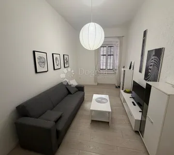 Rijeka centar – 2S 60 m² - cover