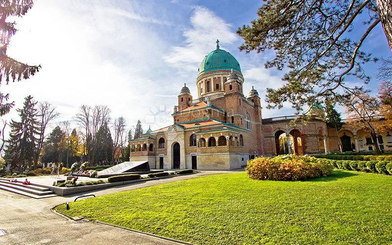 Mirogoj grobno mjesto - cover