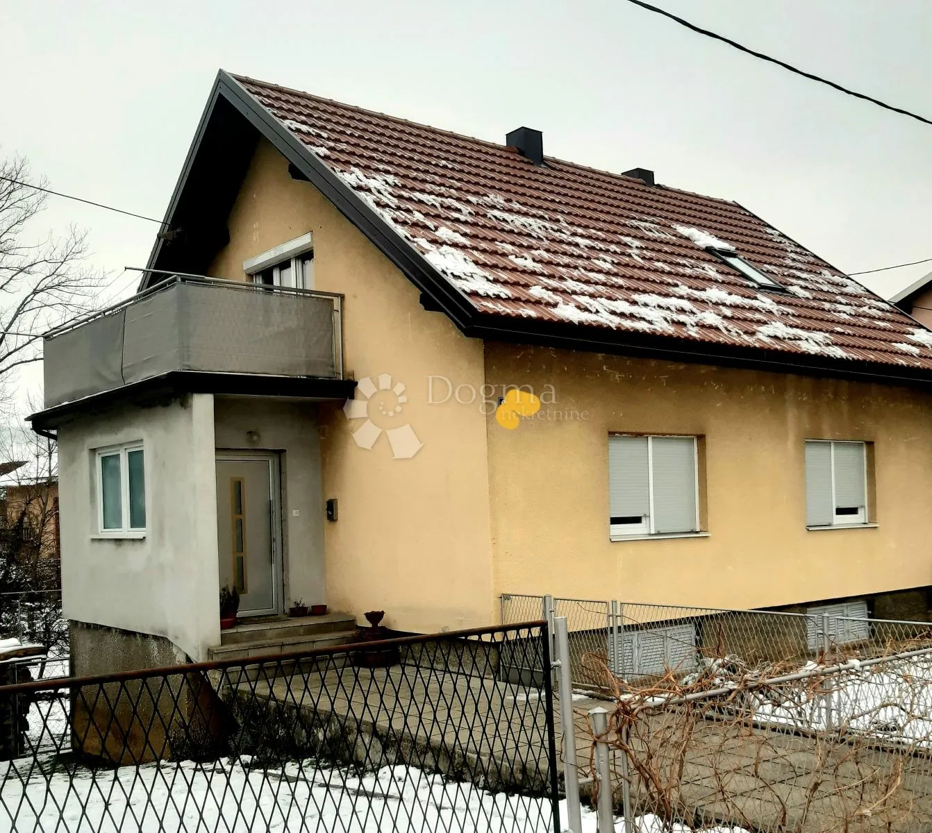 Odlična kuća u centru Ogulina - cover