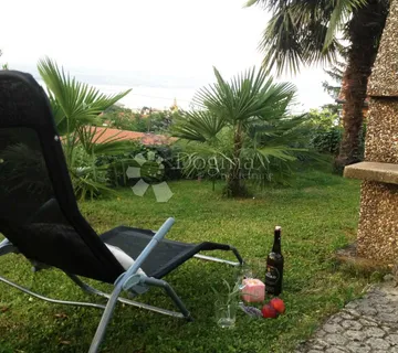 Stan, 1S+DB, 57 m² + 100 m² okućnice - cover