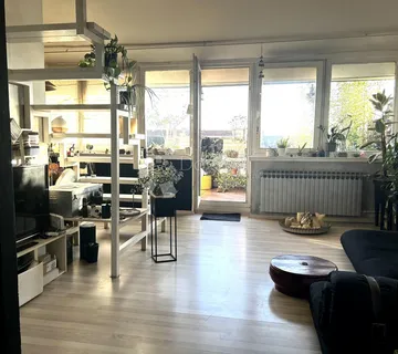 Crno-bijeli svijet - cover