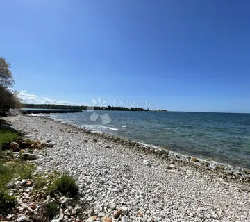 PROSTRANI STAN SA POGLEDOM NA MORE, UMAG OKOLICA - cover