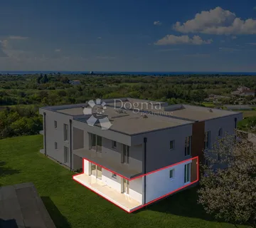 Umag - stan u prizemlju s balkonom 1,5 km do mora - cover