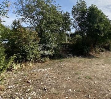 Građevinsko zemljište Maslenica 1235m2 - cover