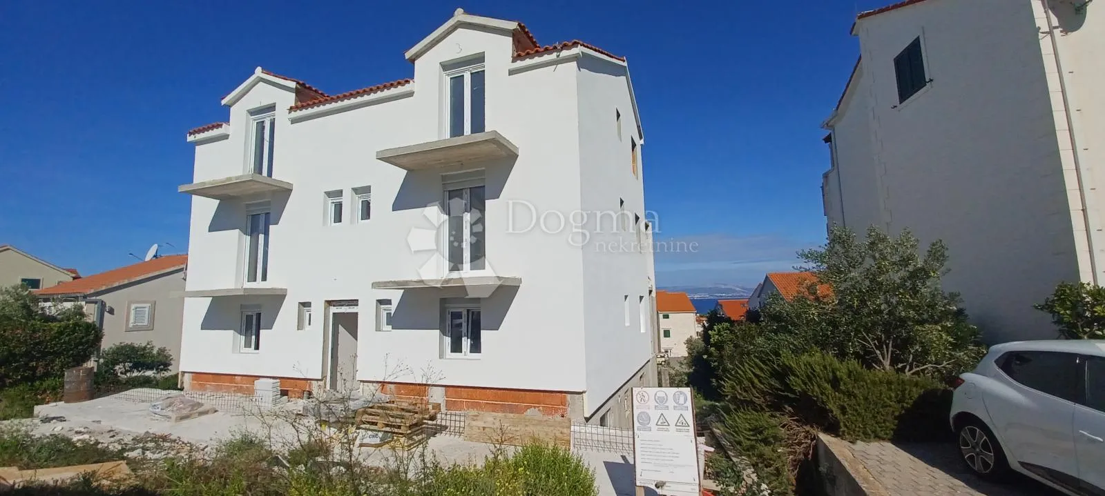 Novoizgrađeni apartman u Supetru – Mediteranski kutak mira - cover