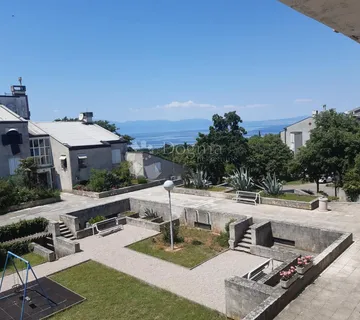 Stan u centru Njivica, Krk - cover