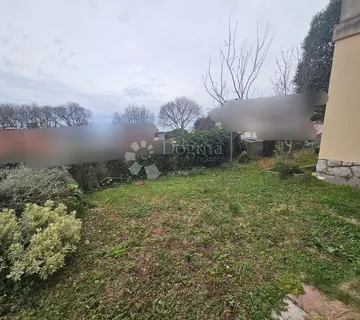 STAN NA KANTRIDI U PRIZEMLJU! - cover