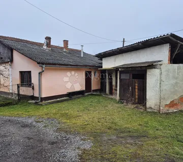 Kuća s prostranom okućnicom na odličnoj lokaciji uz glavnu cestu Zabok – Bedekovčina - cover