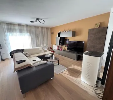 Kostrena – stan za najam s pogledom na more - cover