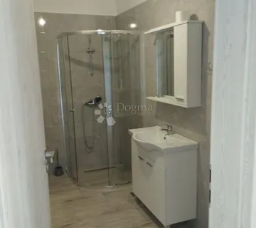 Novogradnja-odlična prilika za investiciju! - cover