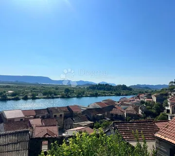 Kamena kuća za obnovu - Komin, Ploče - cover