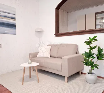 PRILIKA U SAMOM SRCU CRIKVENICE! - cover