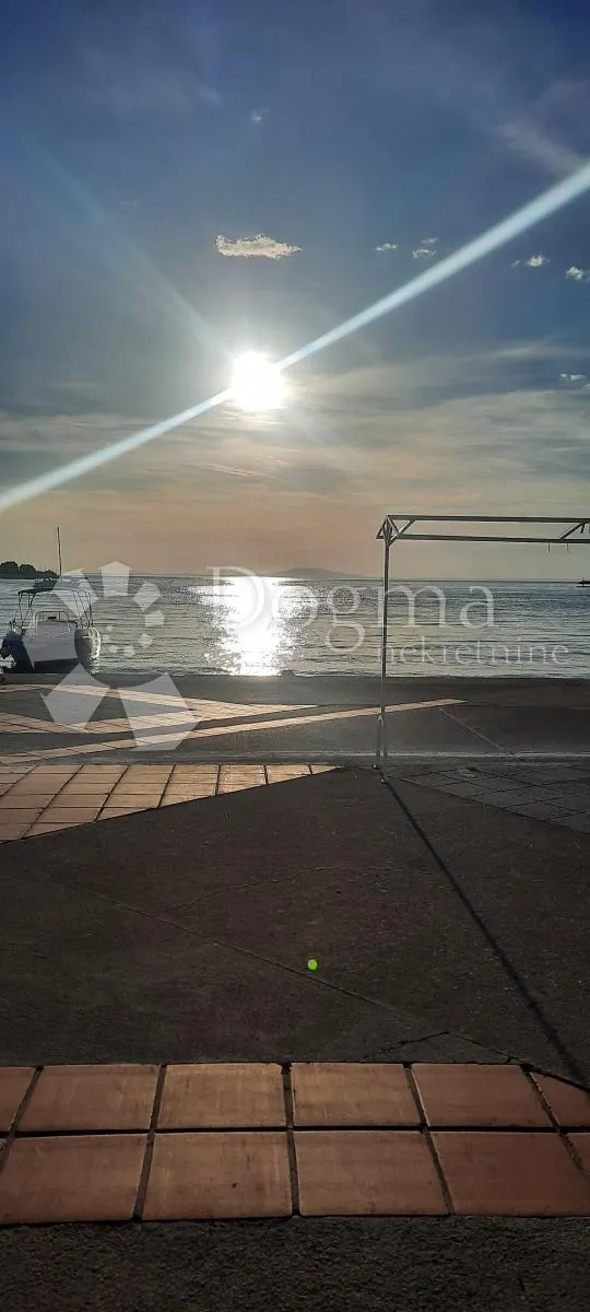 Novalja, novogradnja 60 m od mora - cover