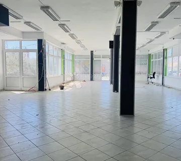 Poslovni prostor za najam - VIR, 226 m2, odlična lokacija! - cover