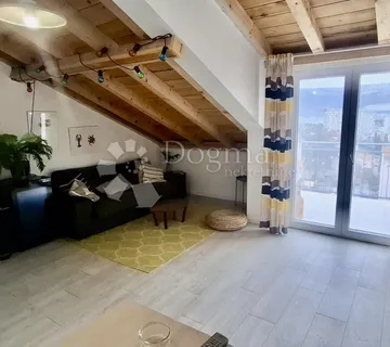 NAJAM STANA SPLIT  - cover