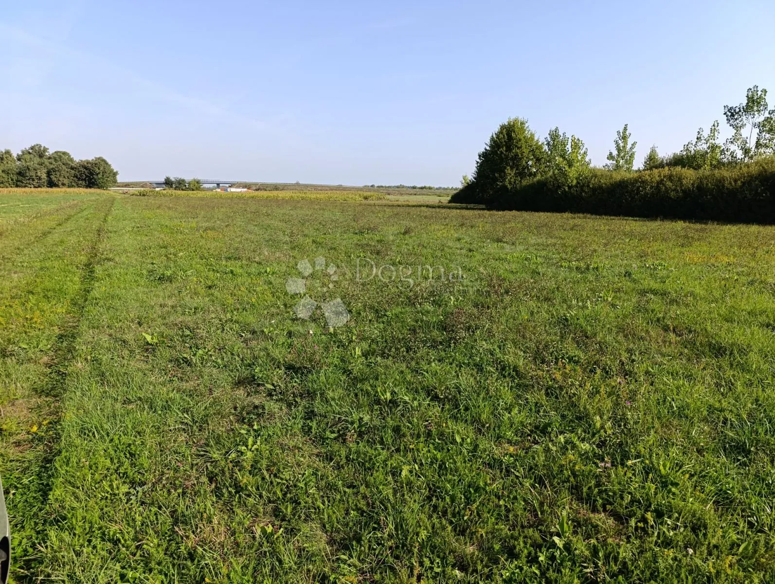 Odlična prilika: poljoprivredno zemljište - Đakovo - cover