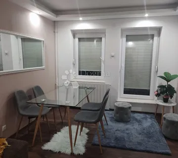 STAN SA OGROMNOM TERASOM I ODVOJENOM SOBOM - cover